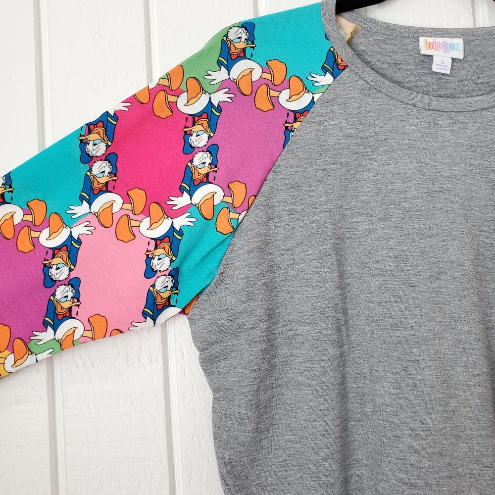 Disney LuLaRoe Randy Baseball Raglan Tee T-shirt Heather Grey Donald Duck NEW